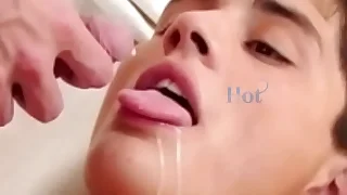 Reves de garcons - Le clip